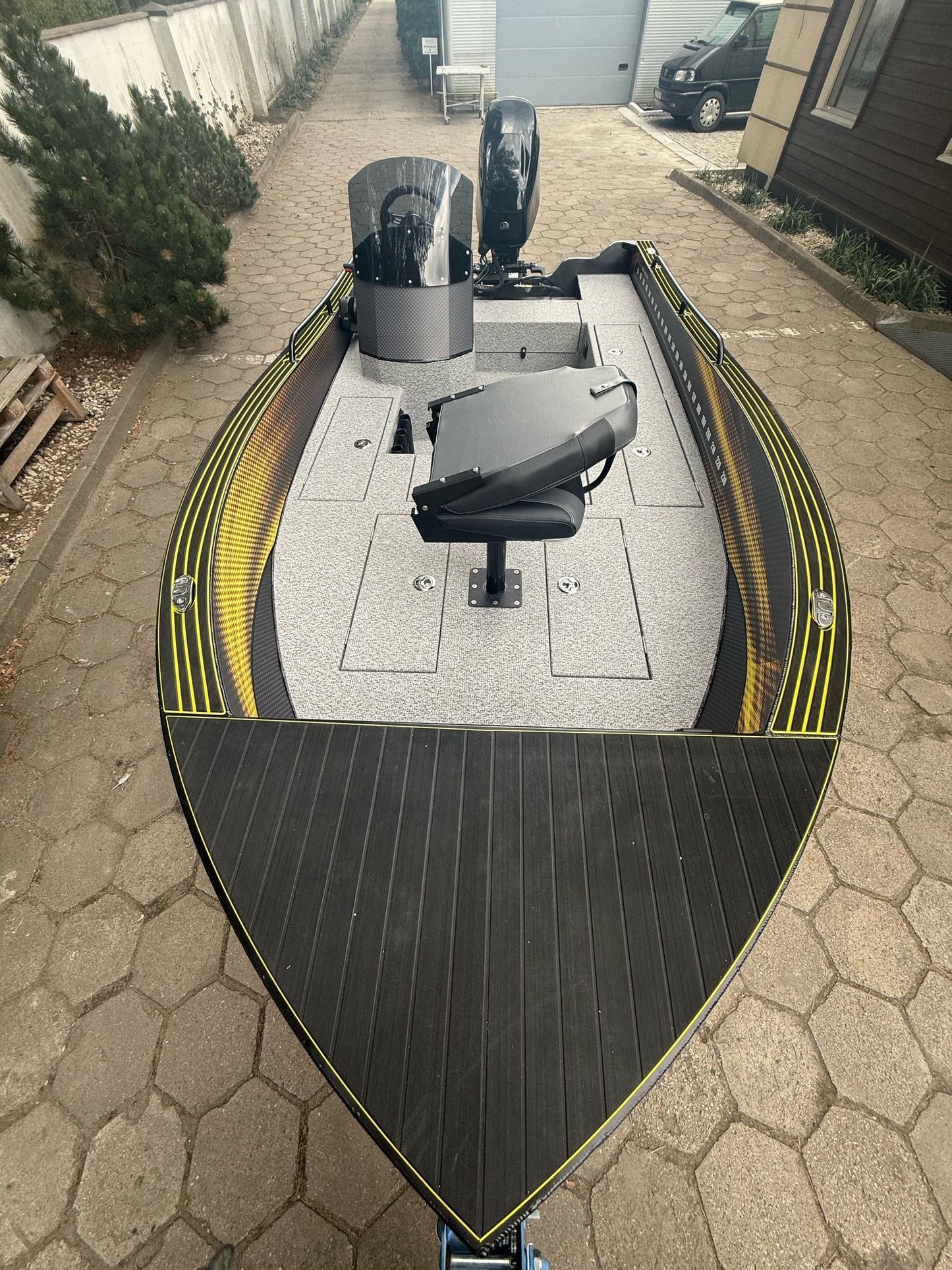 Die „Vinka 430“ – Das beliebte Fischerboot für anspruchsvolle Angler - Exklusiv von Vinka Boats - Nur €11999! Neu bei BigBaitBrothers