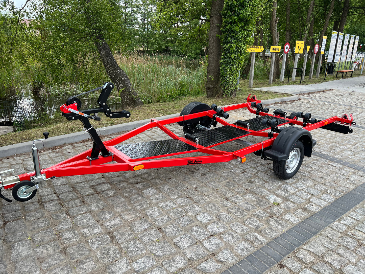 Bootsanhänger /Trailer 1500mm 750DMC by WestTrailers - Exklusiv von WestTrailers - Nur €3600! Neu bei BigBaitBrothers